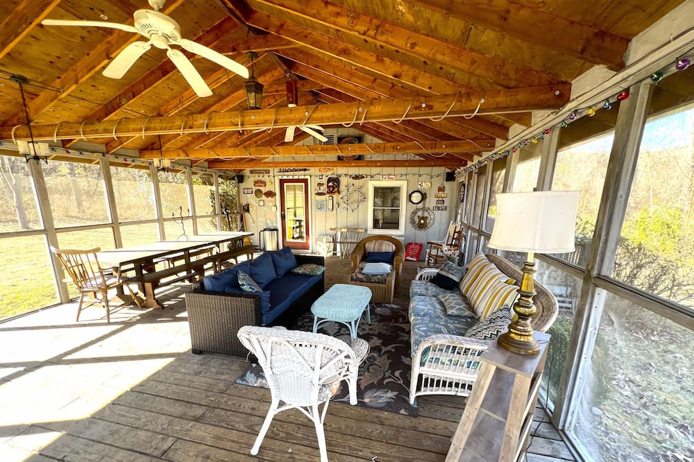 Photo of Outdoor in Paw Paw