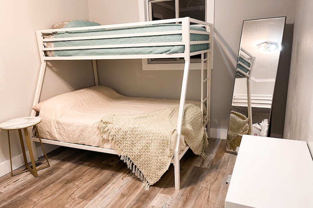 Photo of Bedroom in Borderland