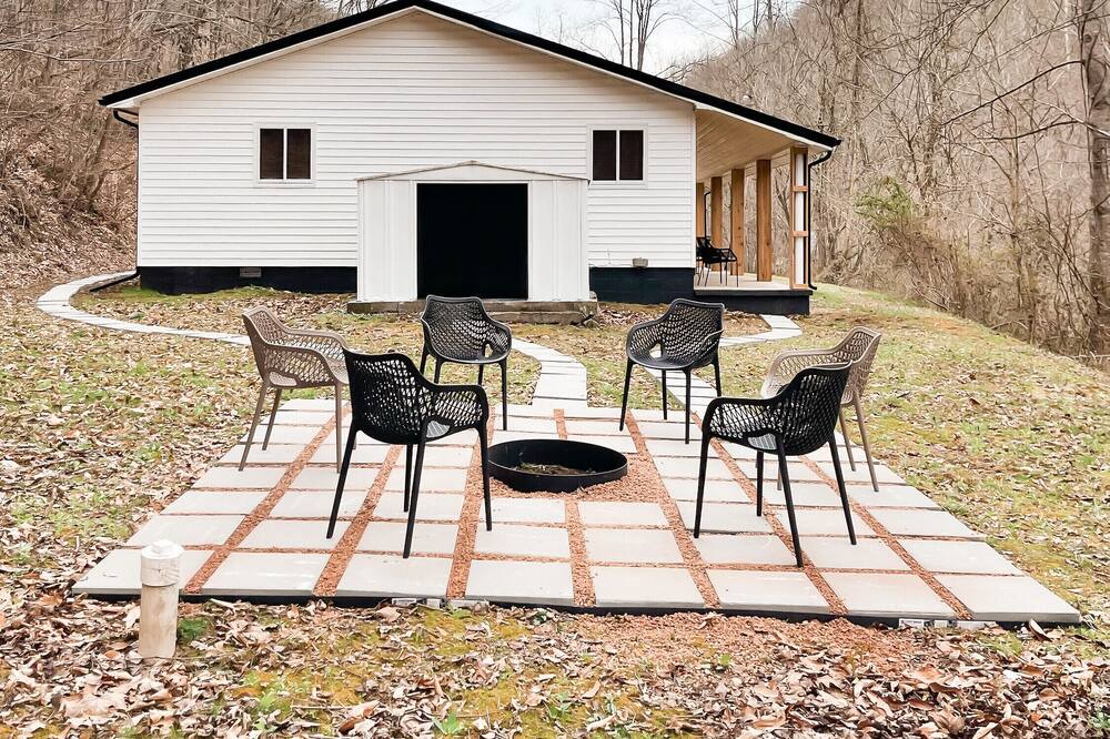 Photo of Outdoor in Borderland