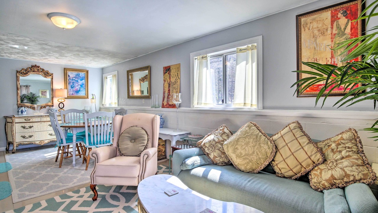 Photo of Livingroom in Hopewell Junction