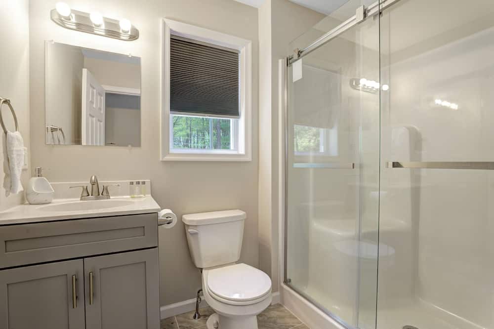 Photo of Bathroom in Blakeslee