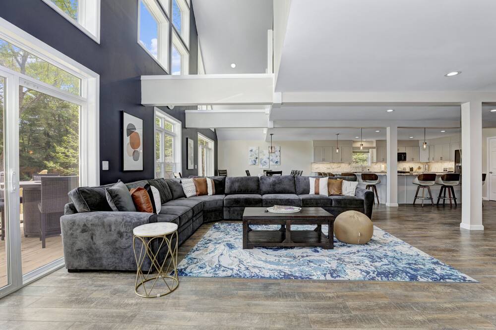 Photo of Livingroom in Blakeslee