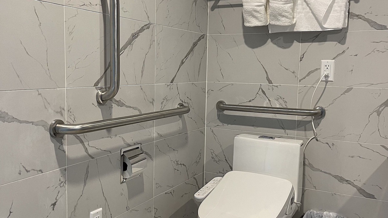 Photo of Bathroom in Greenwood