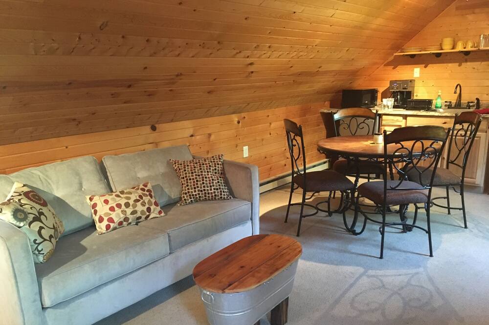 Photo of Livingroom in Metamora
