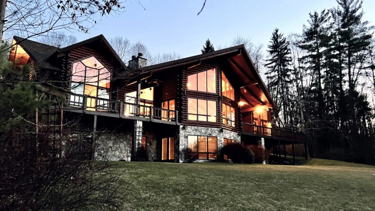 Photo of Outdoor in Mill Hall