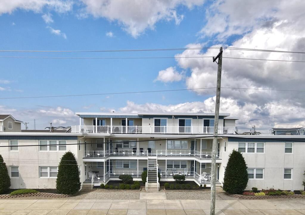 Photo of Outdoor in Avalon