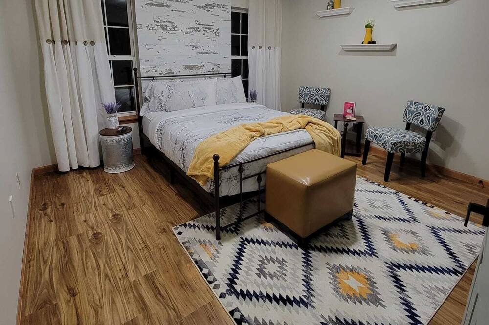Photo of Bedroom in Saylorsburg