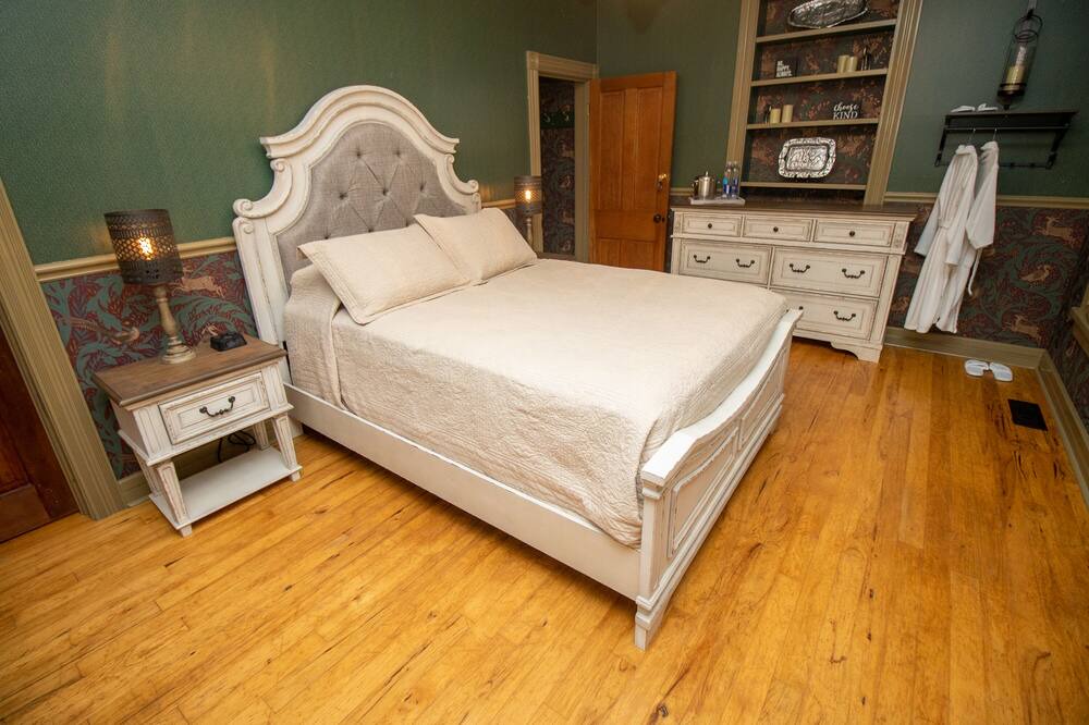 Photo of Bedroom in Buckhannon