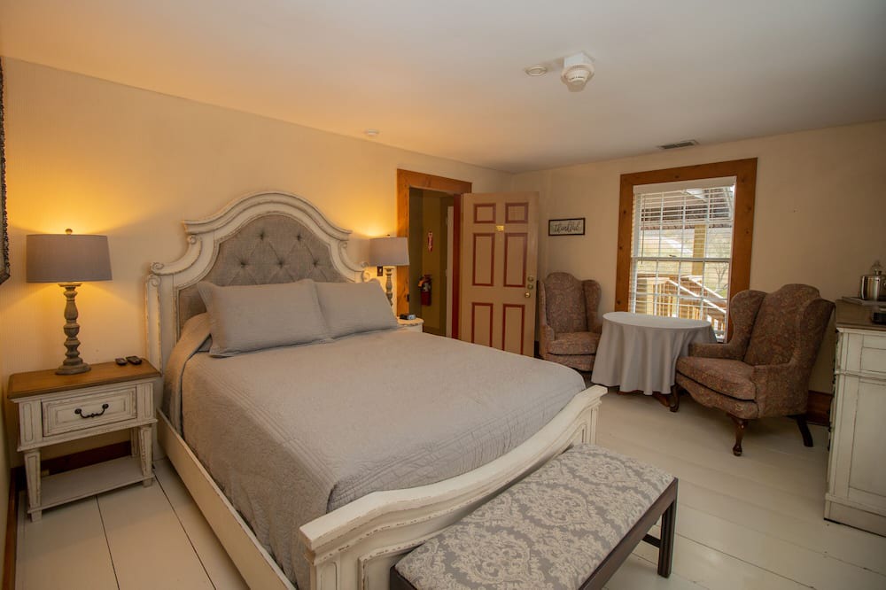 Photo of Bedroom in Buckhannon