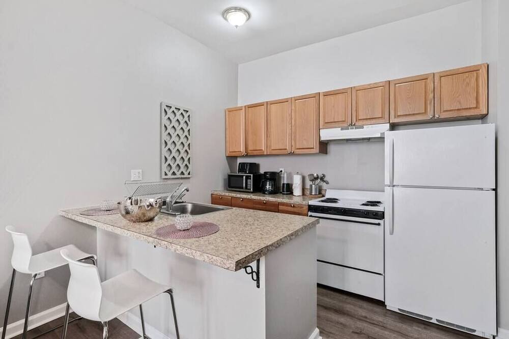 Photo of Kitchen in Graduate Hospital