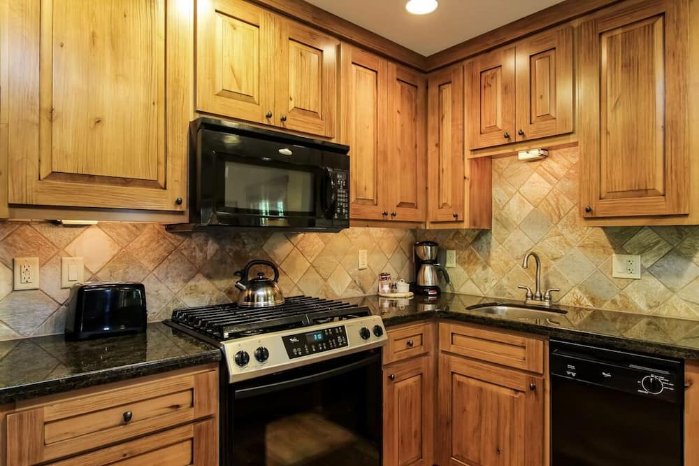 Photo of Kitchen in Tamarack Resort