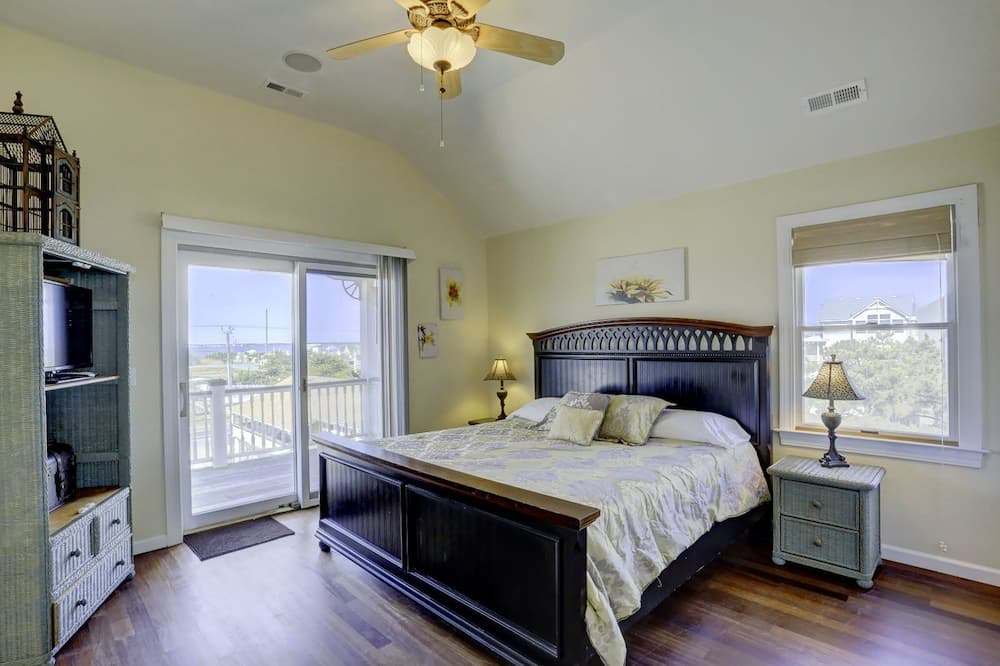 Photo of Bedroom in Nags Head