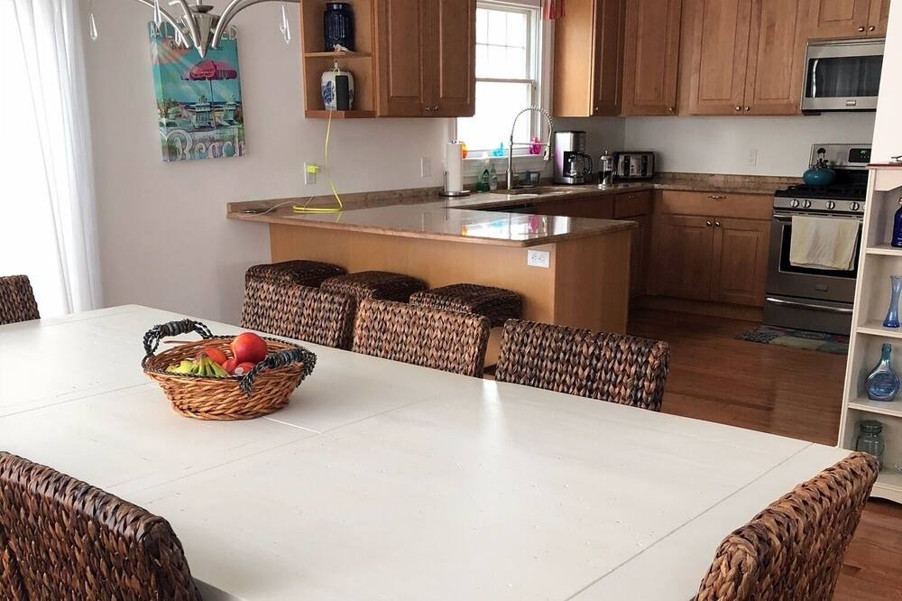 Photo of Kitchen in Margate City