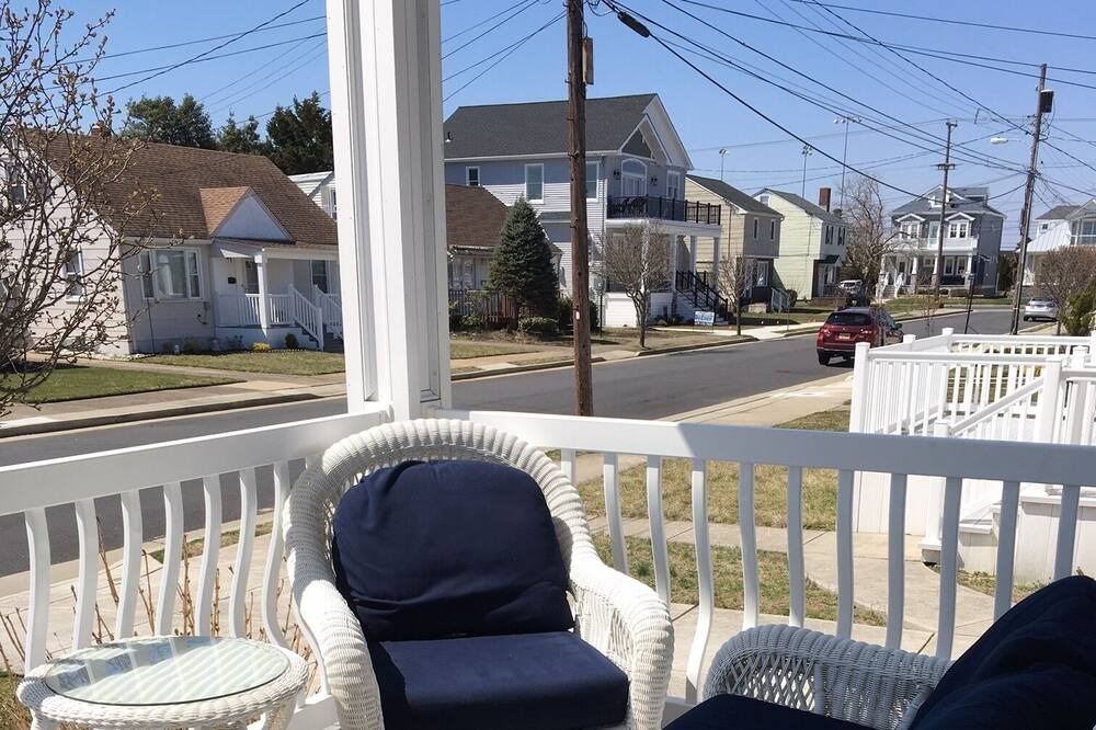 Photo of Patio Balcony in Margate City