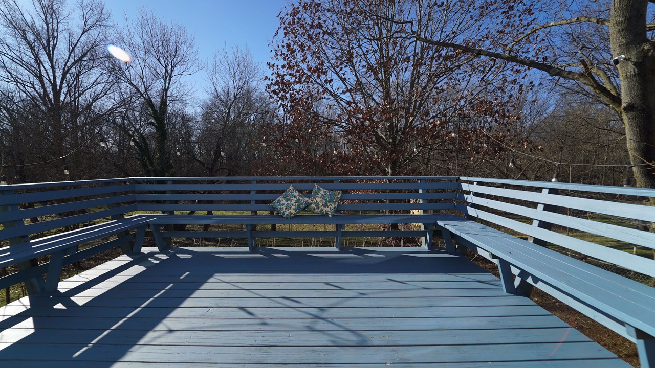 Photo of Outdoor in Raritan