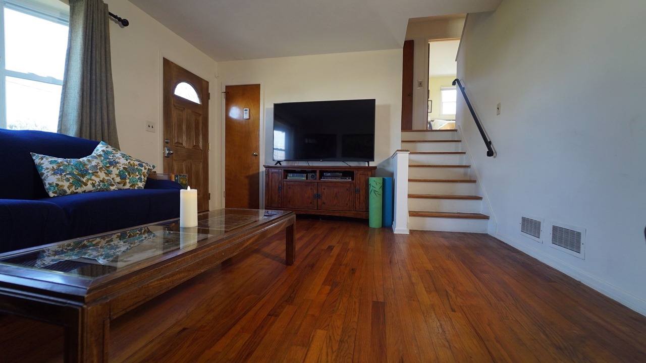 Photo of Livingroom in Raritan