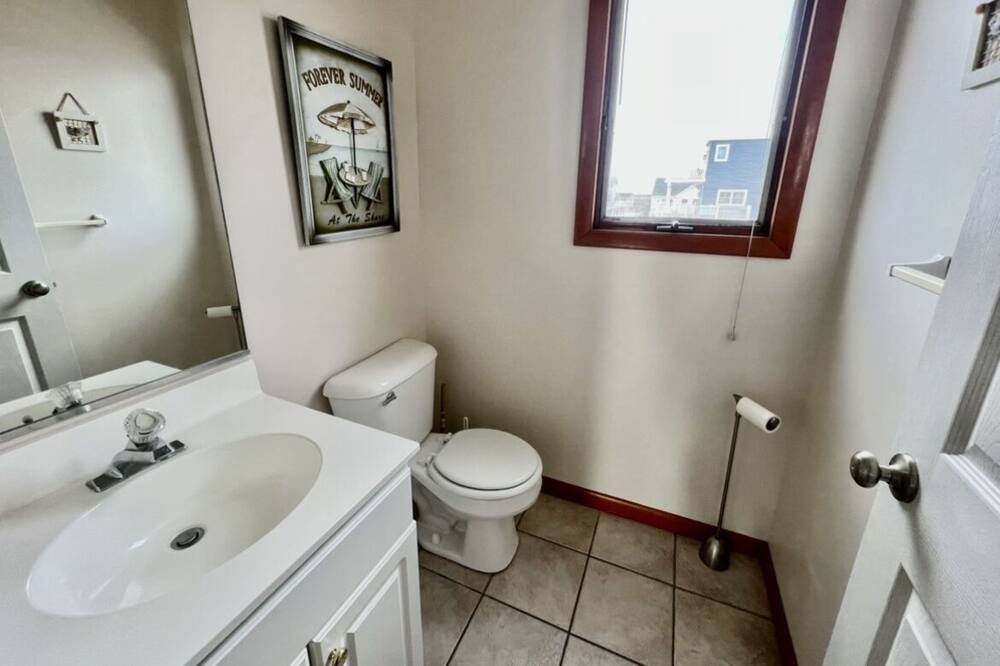 Photo of Bathroom in Sea Isle City