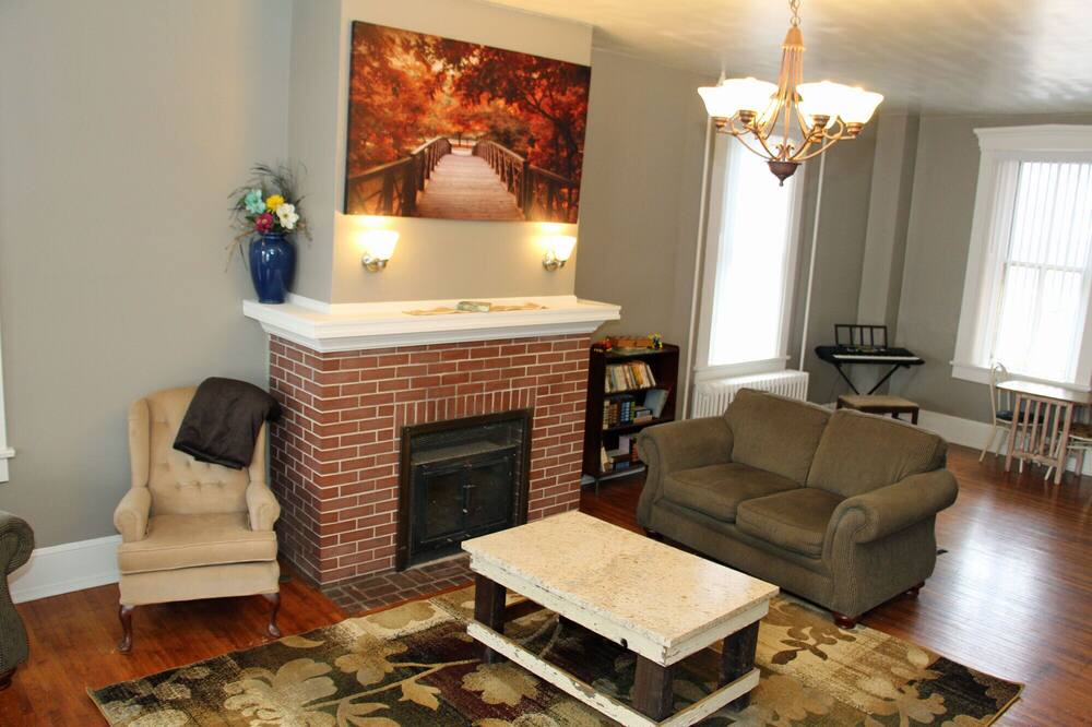 Photo of Livingroom in Refton