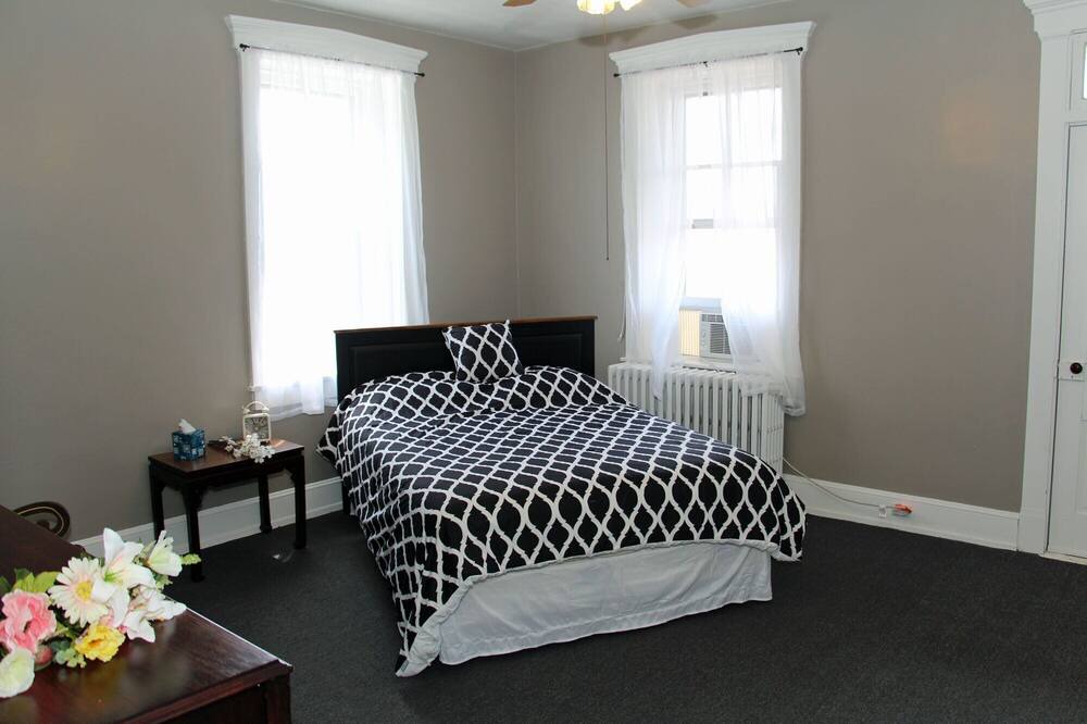 Photo of Bedroom in Refton
