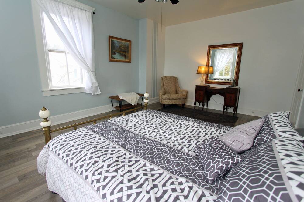 Photo of Bedroom in Refton