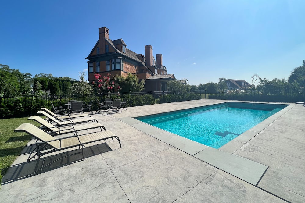 Photo of Outdoor in Fieldston