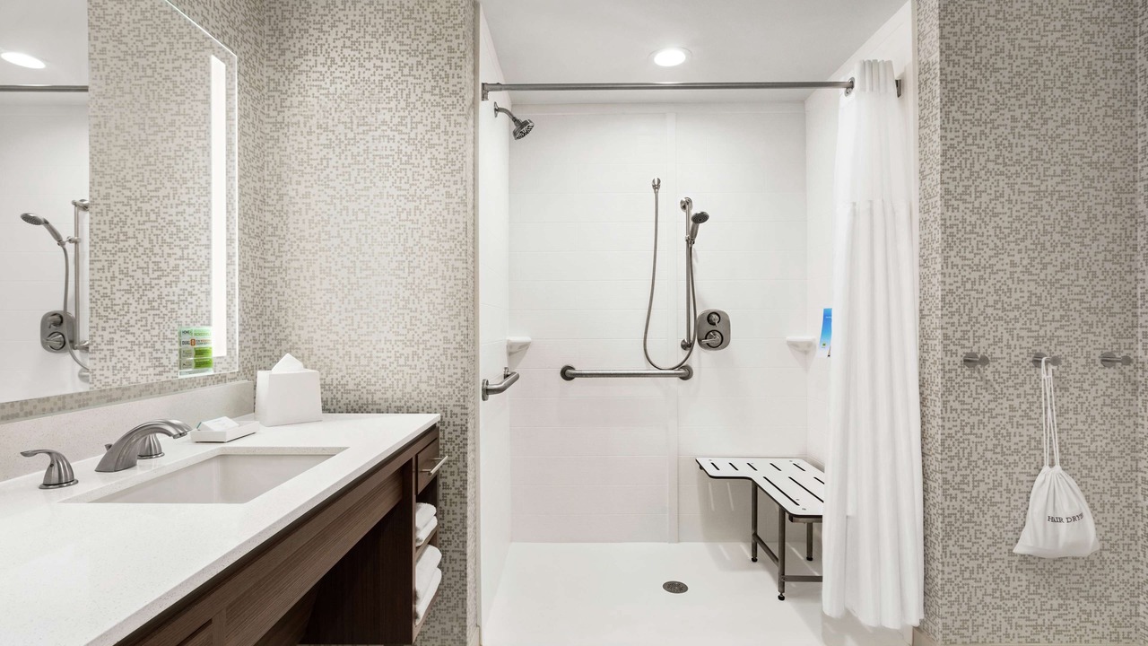 Photo of Bathroom in Ridley Park