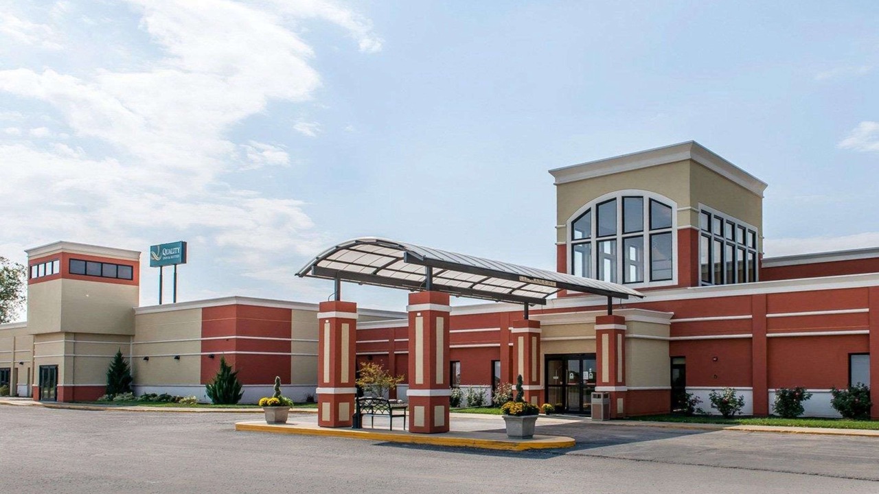Photo of Outdoor in Mattoon