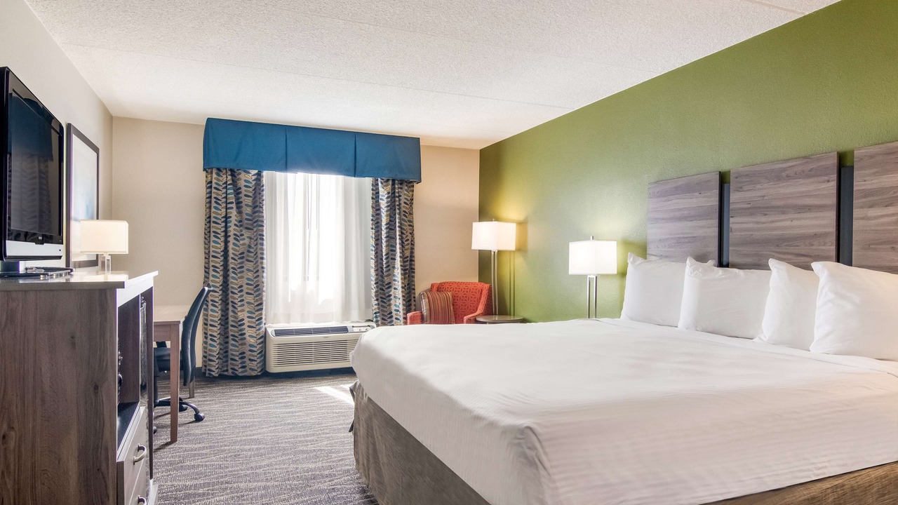 Photo of Bedroom in New Philadelphia
