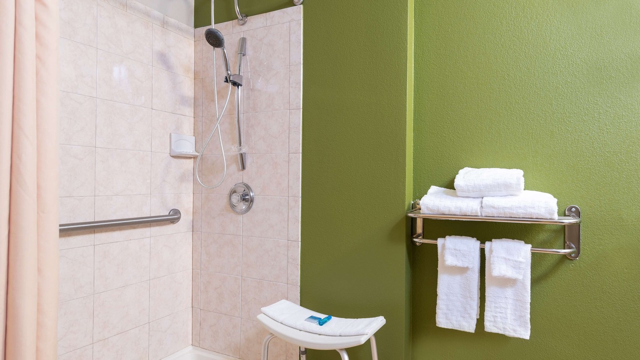 Photo of Bathroom in New Philadelphia
