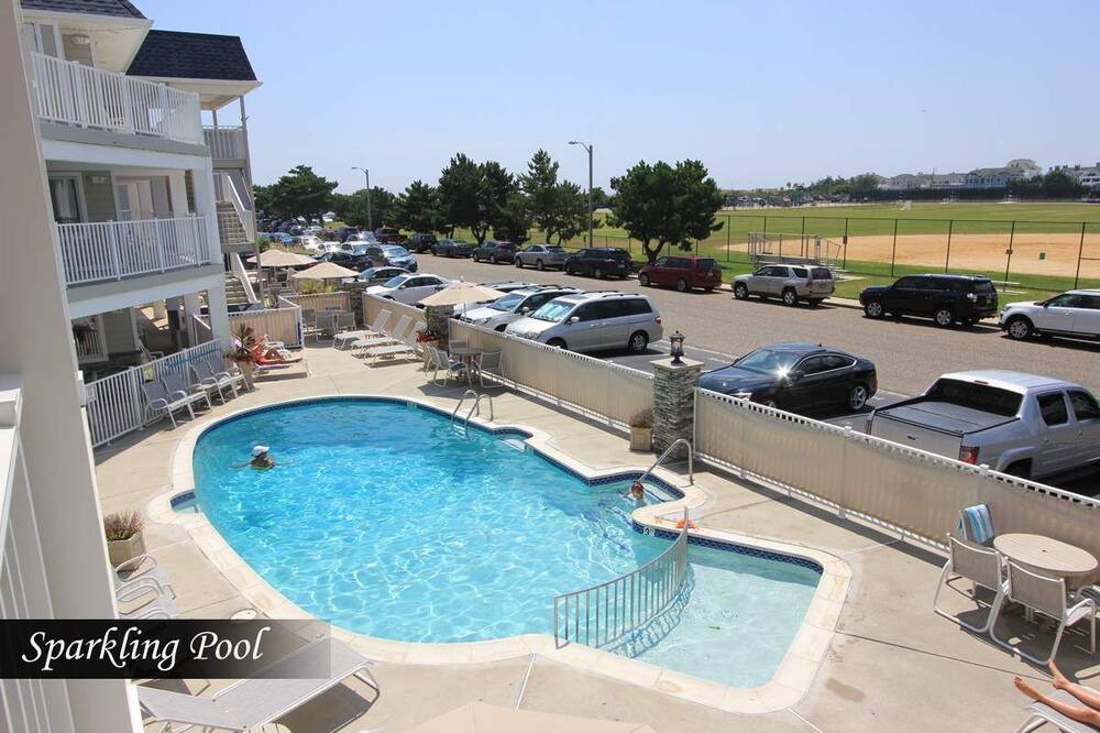 Photo of Outdoor in Avalon