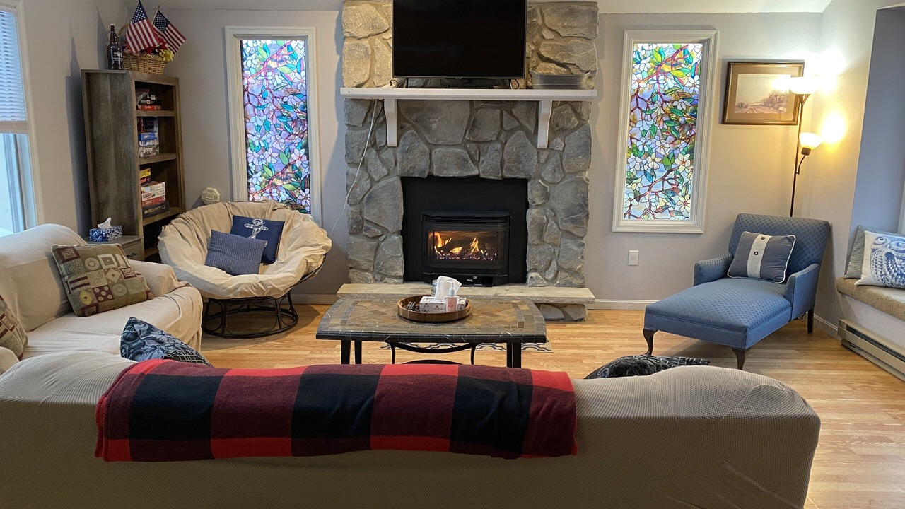 Photo of Livingroom in Locust Lake Village