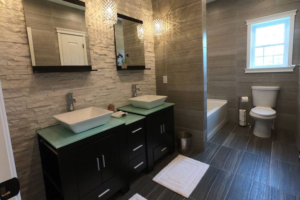 Photo of Bathroom in Stroudsburg