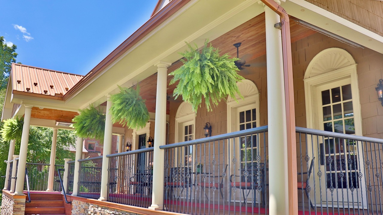 Photo of Outdoor in Emporium