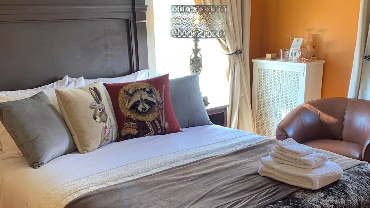 Photo of Bedroom in Emporium