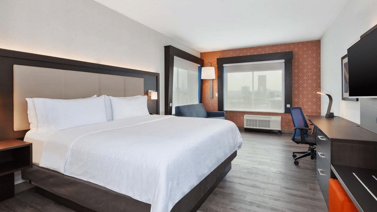 Photo of Bedroom in The Waterfront
