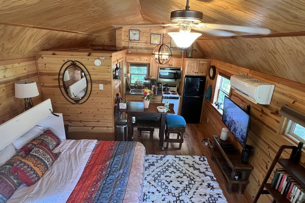 Photo of Bedroom in Georgetown