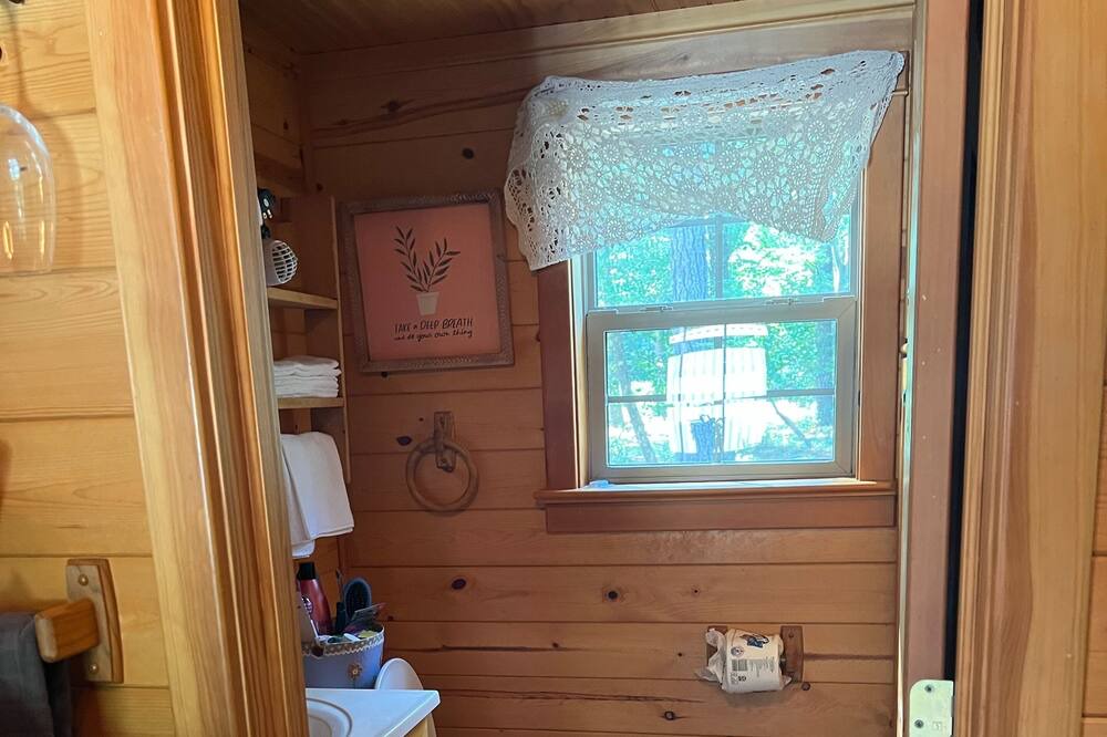 Photo of Bathroom in Georgetown