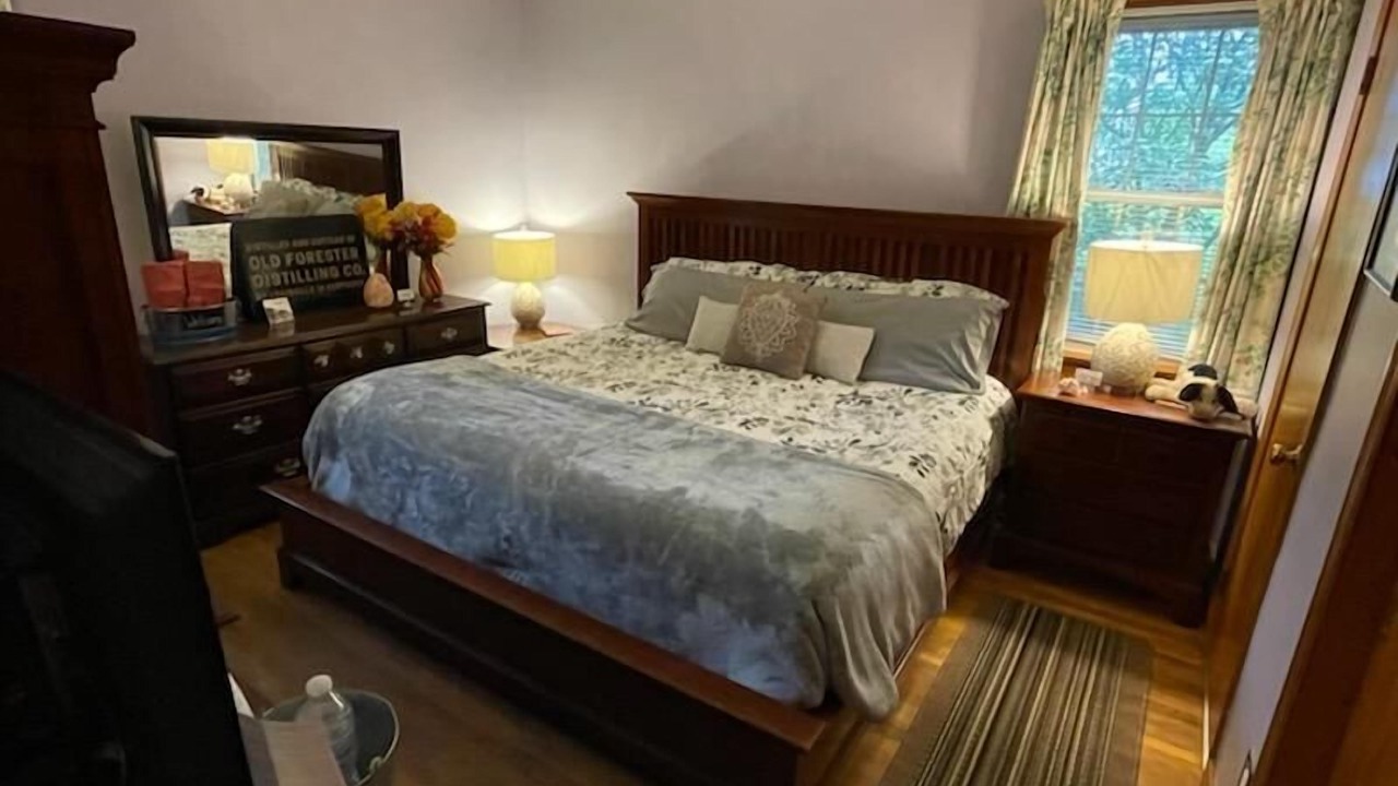 Photo of Bedroom in Dumbarton