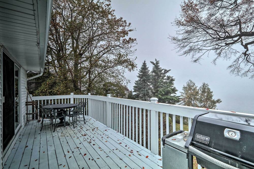 Photo of Others in Atlantic Highlands