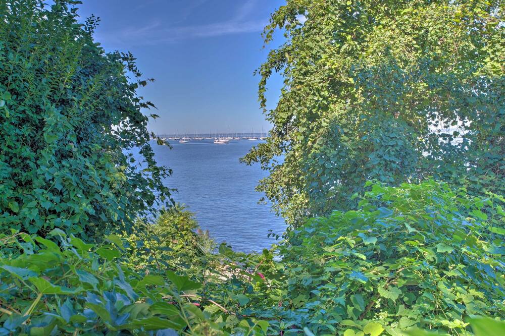 Photo of Others in Atlantic Highlands