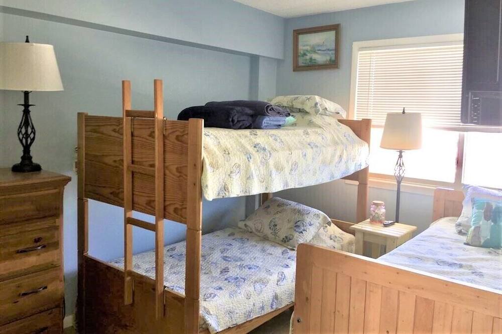 Photo of Bedroom in Sea Isle City