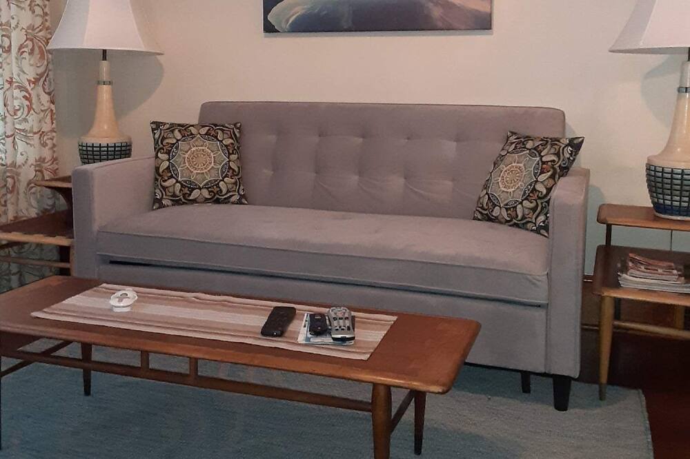Photo of Livingroom in Arlington Heights