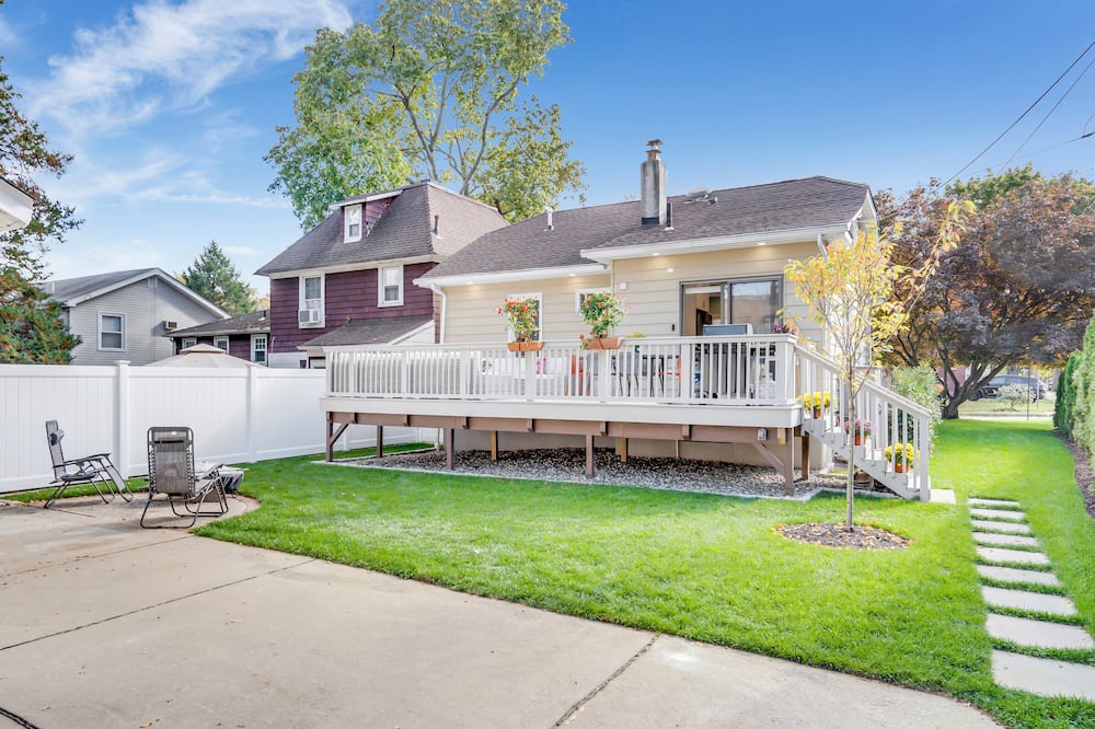 Photo of Outdoor in Bergenfield