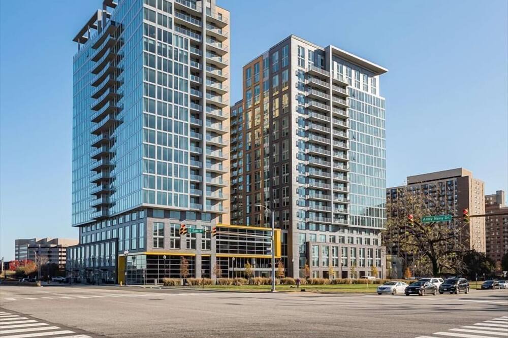 Photo of Others in Crystal City