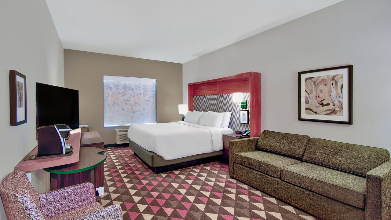 Photo of Bedroom in Erie