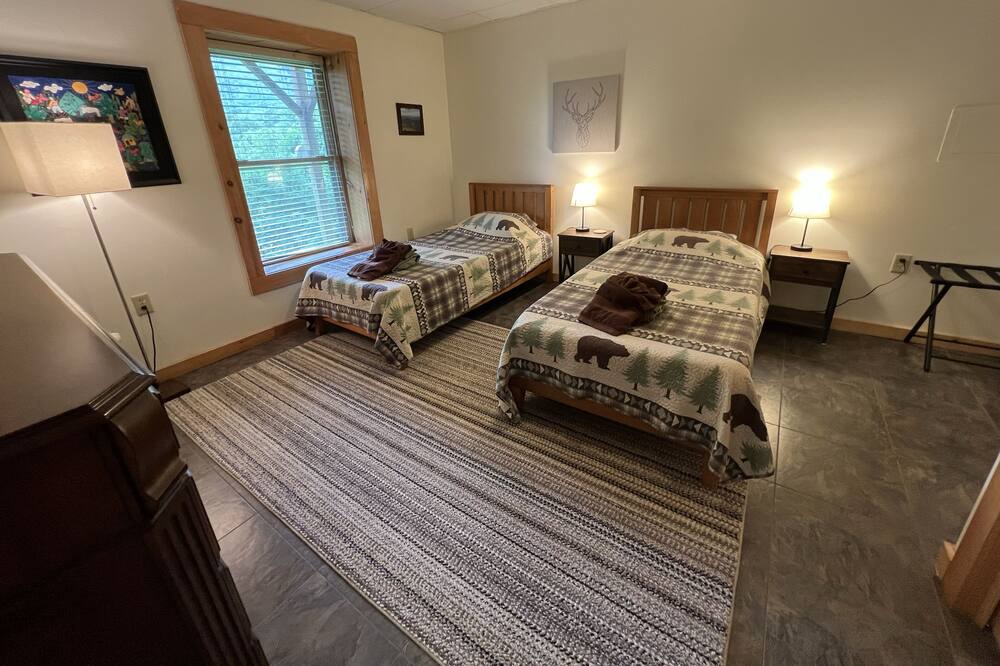Photo of Bedroom in Luray
