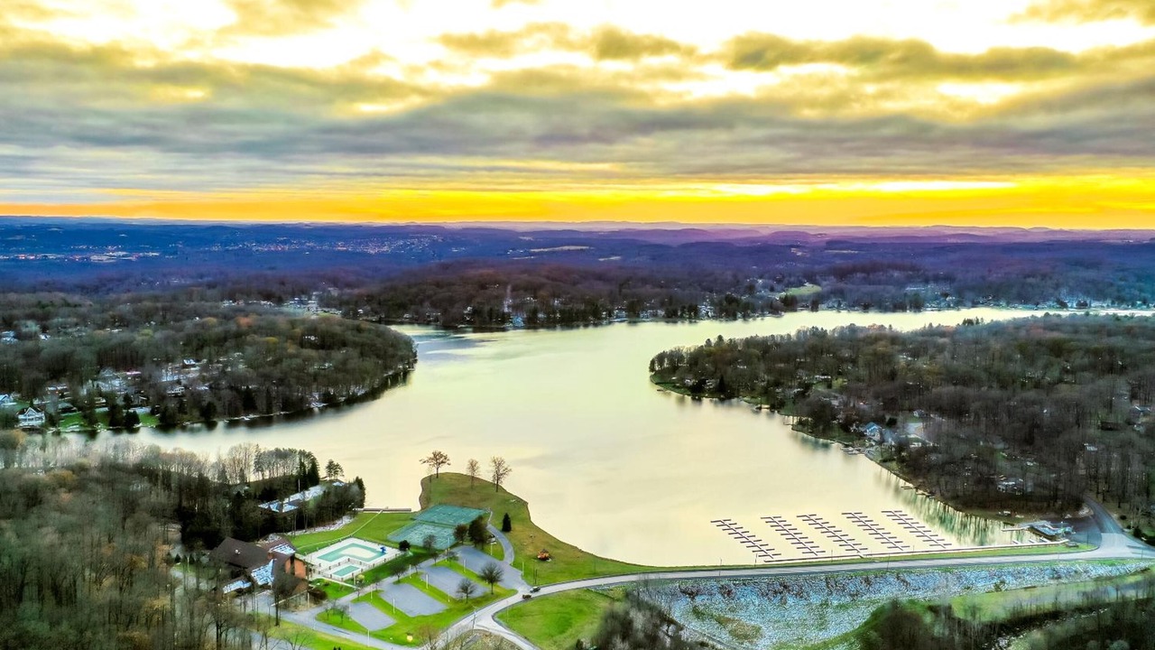 Photo of Outdoor in Treasure Lake