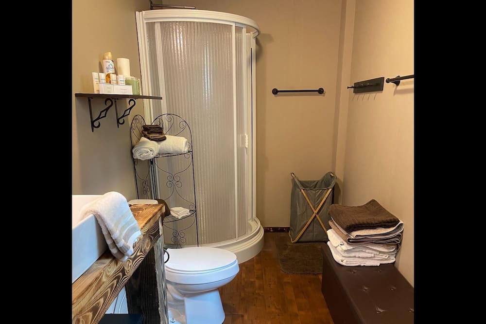 Photo of Bathroom in Stewartsville
