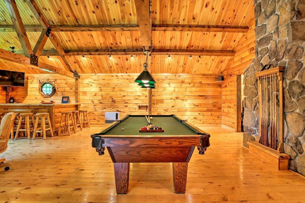 Photo of Bedroom in Long Eddy