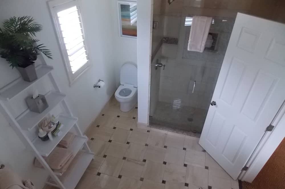 Photo of Bathroom in Clymer